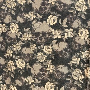 Button down short sleeve shirt